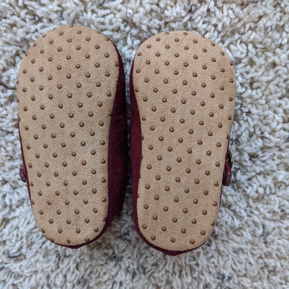 2for$10, Baby shoes 6-12mo - Picture 4 of 4